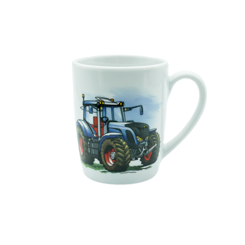 Becher Traktor