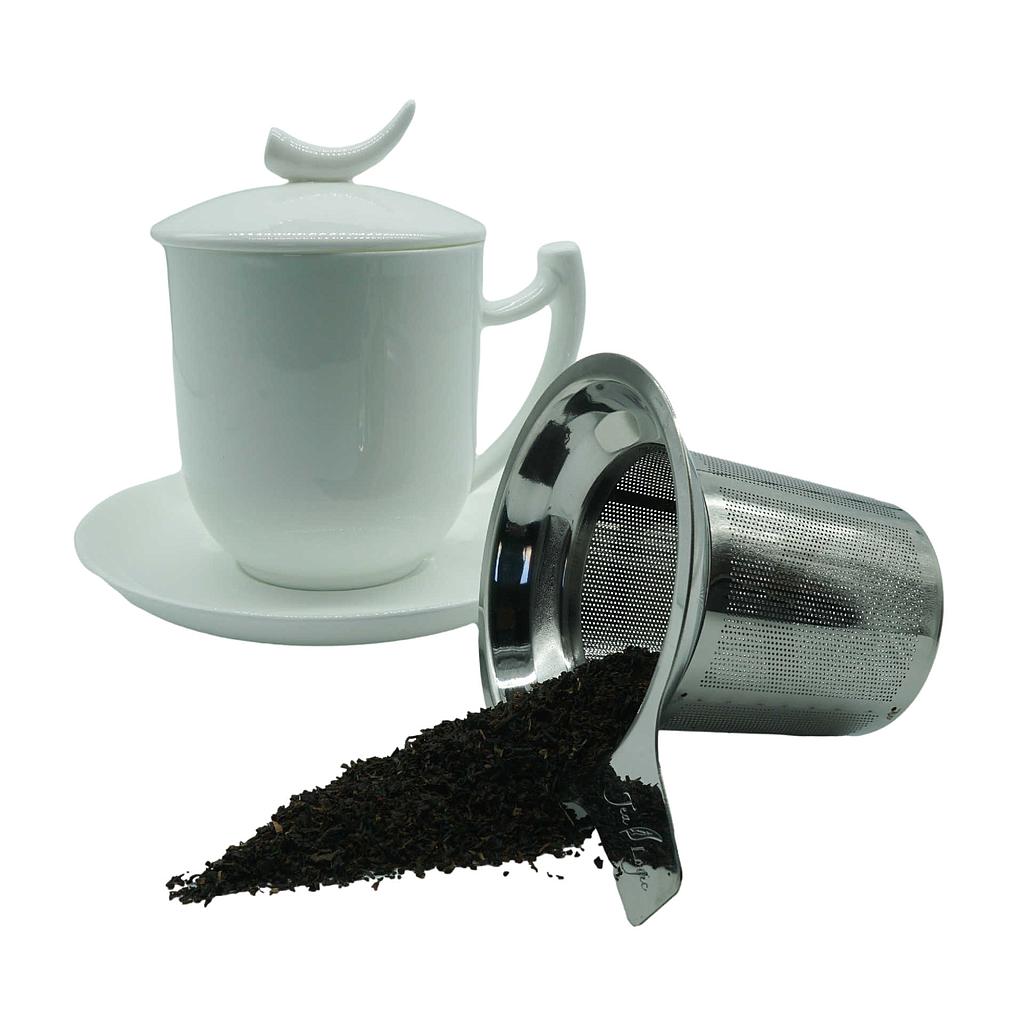 Becher mit Siebeinsatz, Deckel und Untertasse "Epsilon"