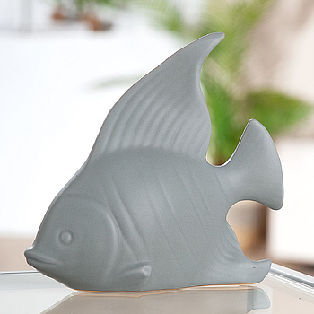 Figur, Fisch, "Matuso", Keramik, hellblau, L. 5 cm, B. 15 cm, H. 13 cm